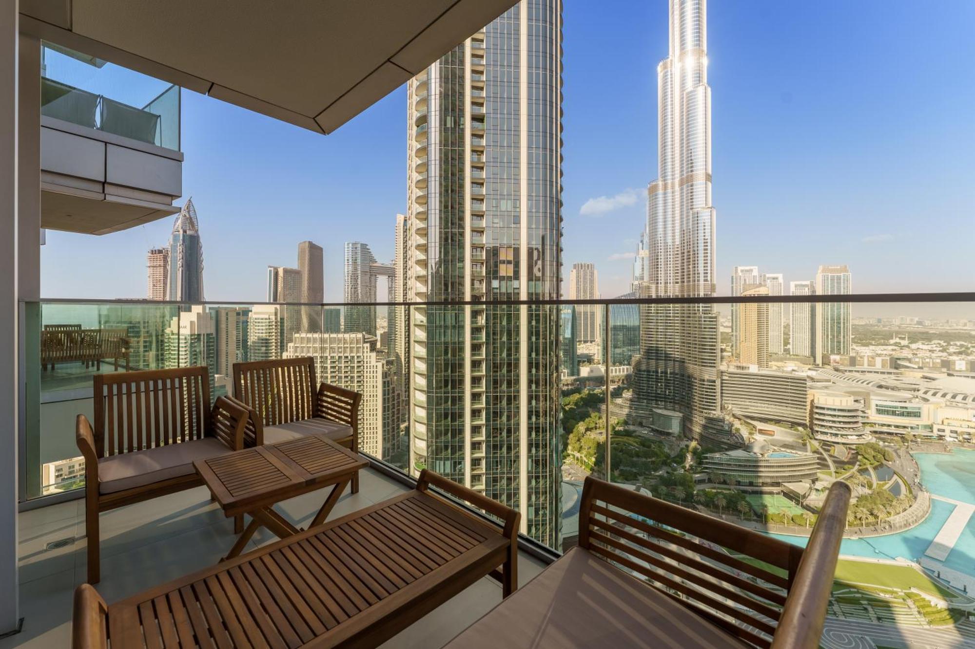 Maison Privee - Ultimate Living With Front-Row Views Of Burj Khalifa & Dubai Fountains Exterior foto
